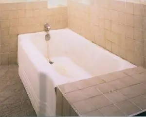 If you bathtub has lost its shine or is a rusty color, its time for a refinishing!