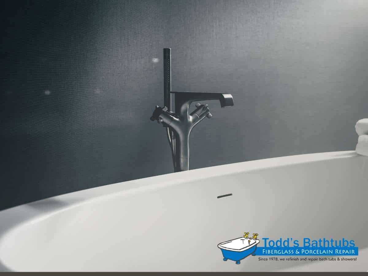 Bathtub Refinishing For A Modern White Tub